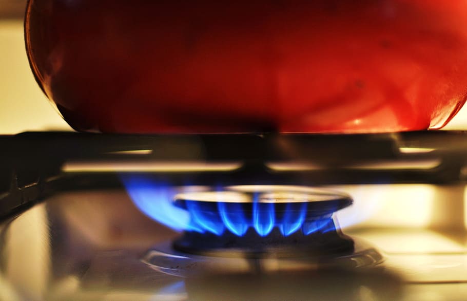 オンになっているバーナー, ガス, ストーブ, 熱, キッチン, バーナー, 炎, 燃料, エネルギー, 家庭
