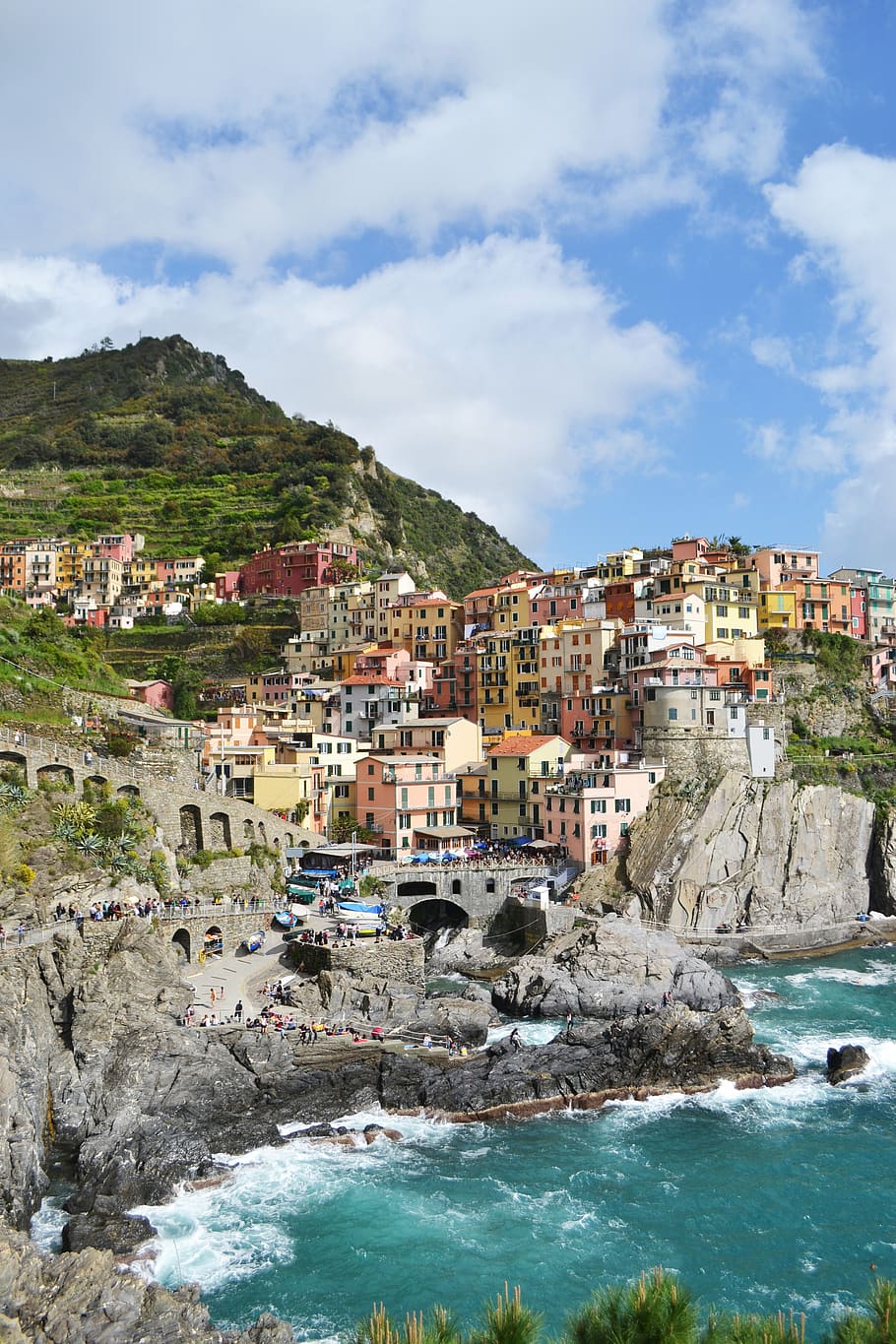 manarola, cinqueterre, italy, colorful, liguria, italia, sea, landscape, tourism, water