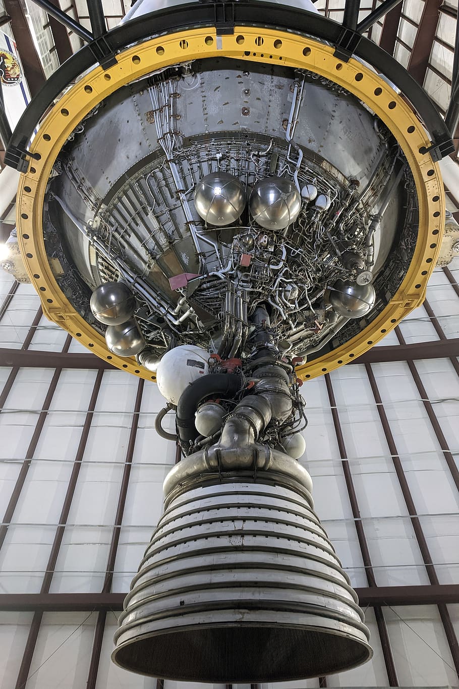 nasa, rocket, saturn v, third stage, j-2, engine, thruster, nozzle, spaceship, nozzles