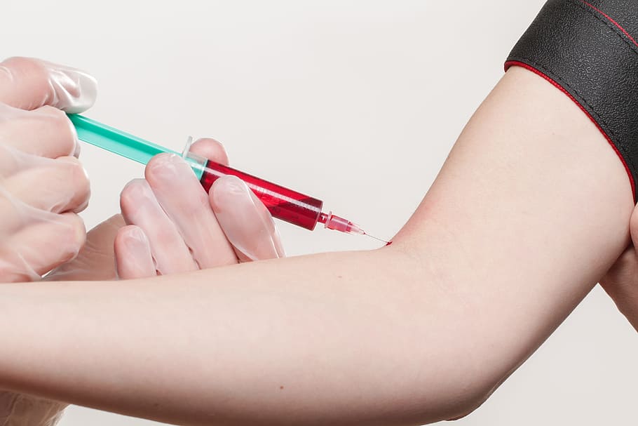 person holding syringe, blood collection, blood, syringe, medical, disease, medicine, sugar, disinfection, insulin syringe