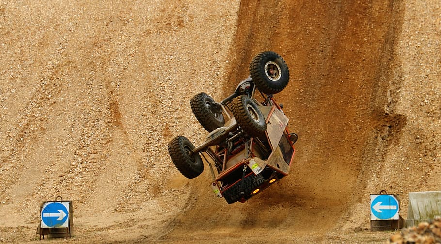 roll, crash, offroad, 4x4, mode of transportation, wall - building feature, transportation, day, outdoors, nature