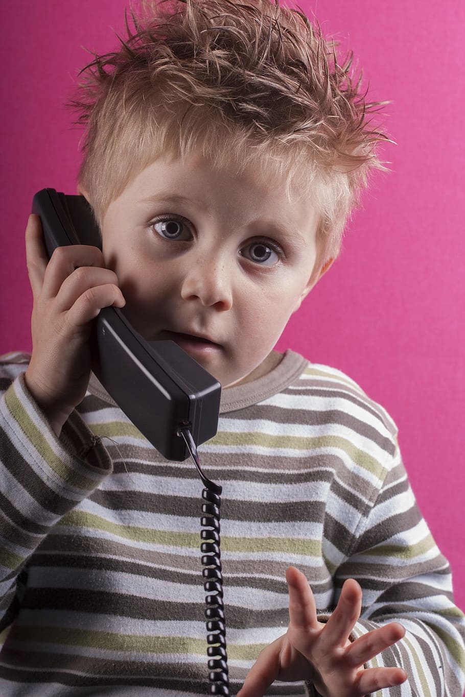 boy, taking, call, pink, wall, learning, telephone, to call, alarm, attainable