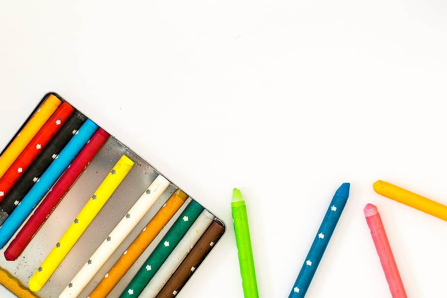 krayon aneka warna, warna-warni, krayon, sekolah, perbekalan, warna, seni, pensil warna, pensil, multi warna