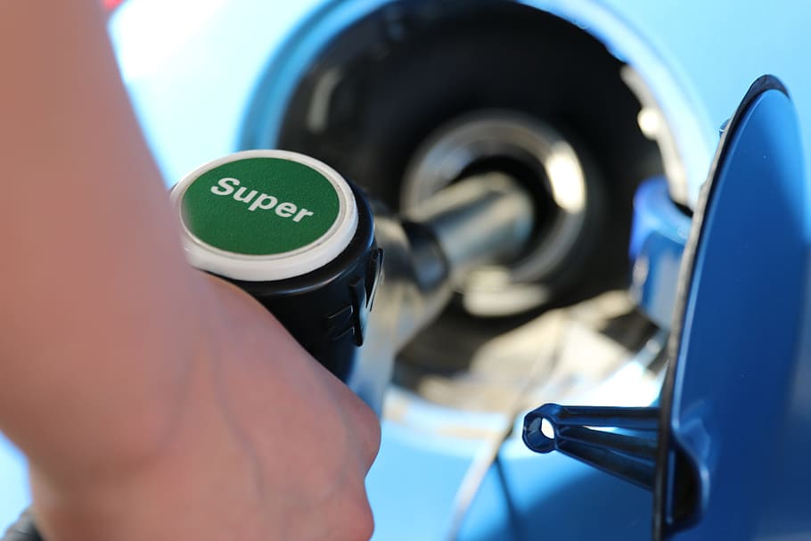 person, filling, gas, blue, vehicle, super, petrol, petrol stations, refuel, hand