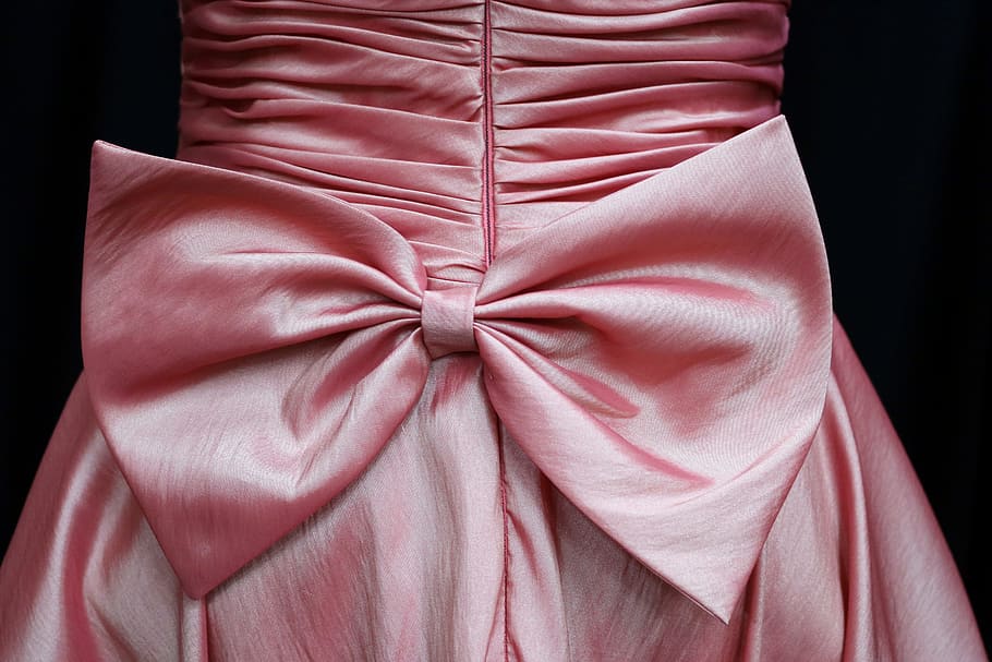 pink, ruched dress, bow, knot, bodice, ruched, ruffled, ruching, ruffles, zipper