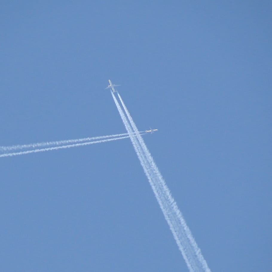 Jets, Contrails, Crossing, Flying, sky, blue, planes, high, travel, aviation