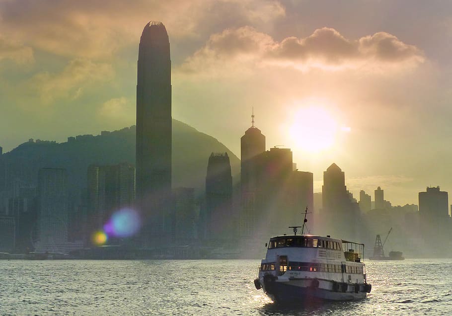 Tarde, Hong Kong, cuerpo de agua, barco, edificios, embarcación náutica, exterior del edificio, arquitectura, estructura construida, transporte