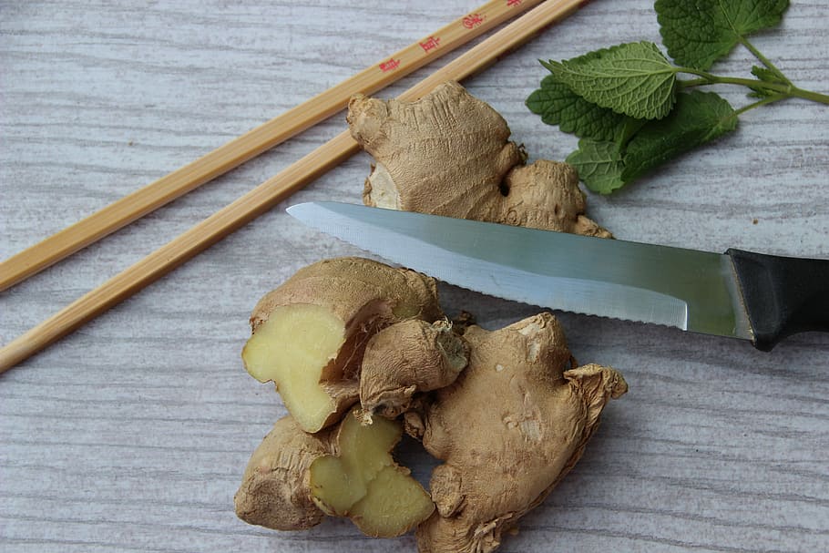ginger, ginger root, spice, sharp, asian cuisine, natural remedies, imber, nutrition, food, tee