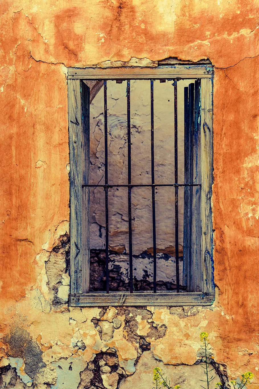preto, pintura em grade de janela de metal, janela, parede, casa velha, abandonado, ruína, danificado, rachadura, decadência