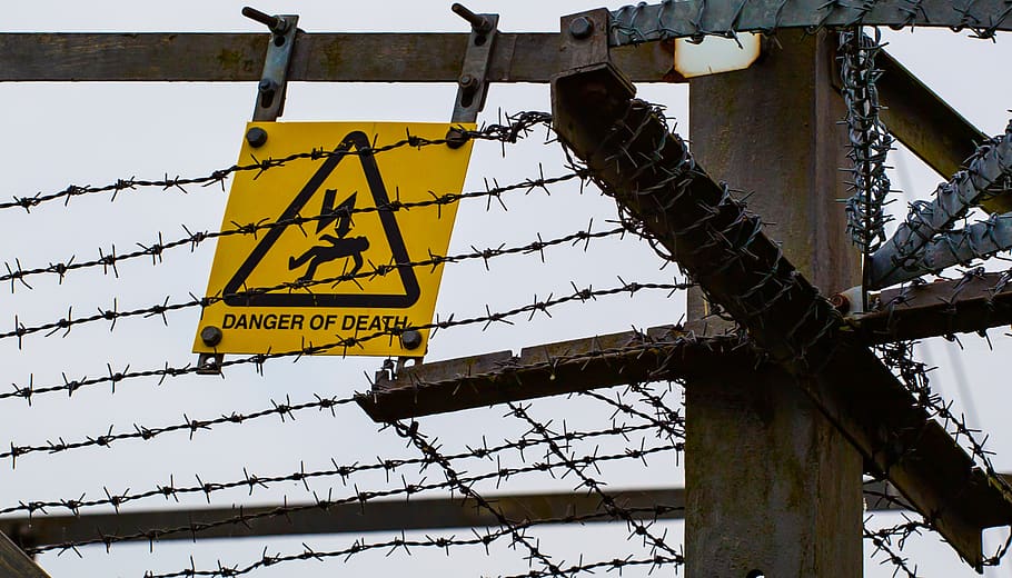 danger of death, danger sign, barbed wire, sharp, electricity, danger, warning, scary, dangerous, symbol