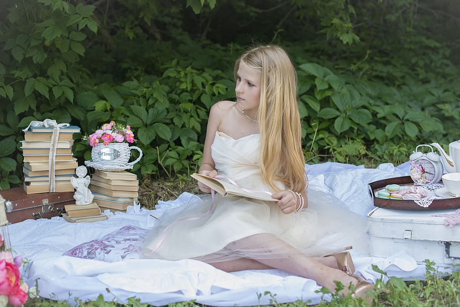 woman, white, dress, holding, notebook, sitting, textile, daytime, vacation, tea party