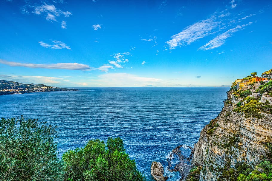 Amalfi, ladera, mar, Mediterráneo, azul, agua, costa, Italia, montaña, sorrento