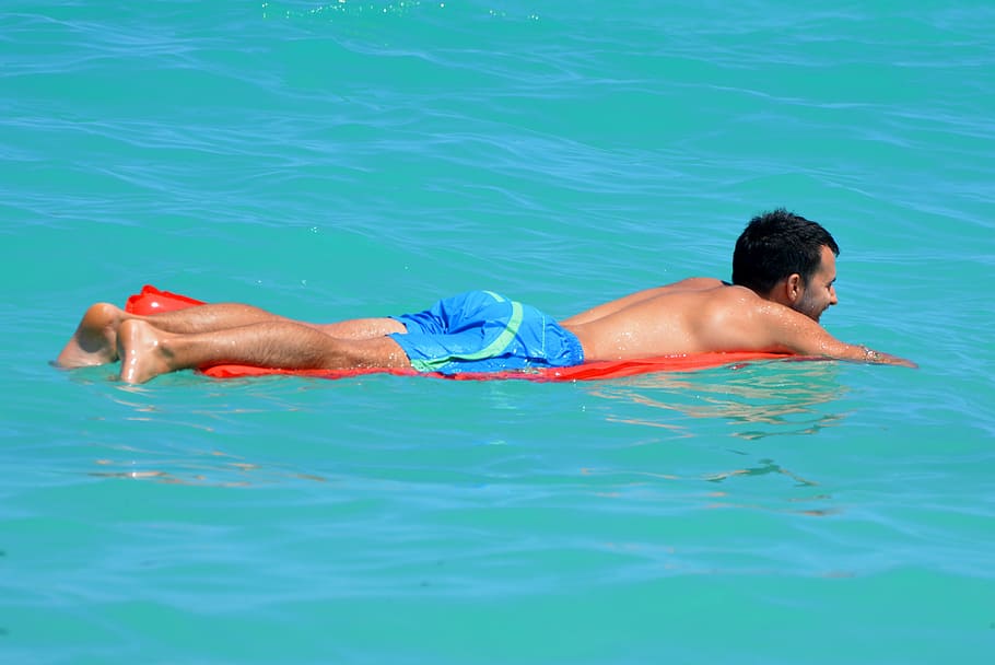 man on floater, holiday, man, people, relaxation, sea, swim shorts, swimming trunks, air mattress, enjoy