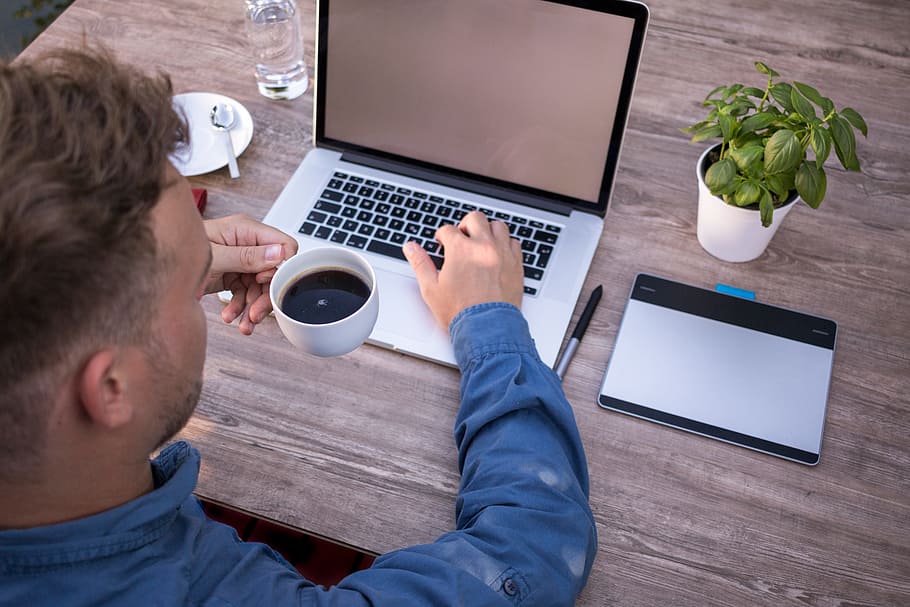 person, holding, teacup in-front, laptop, Staff, Coffee Break, Work, Workplace, macbook, mockup