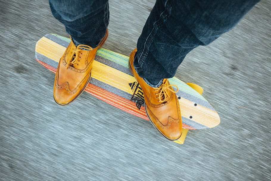 person, riding, cruiser board, skateboarding, skating, skater, skateboard, skates, sport, board