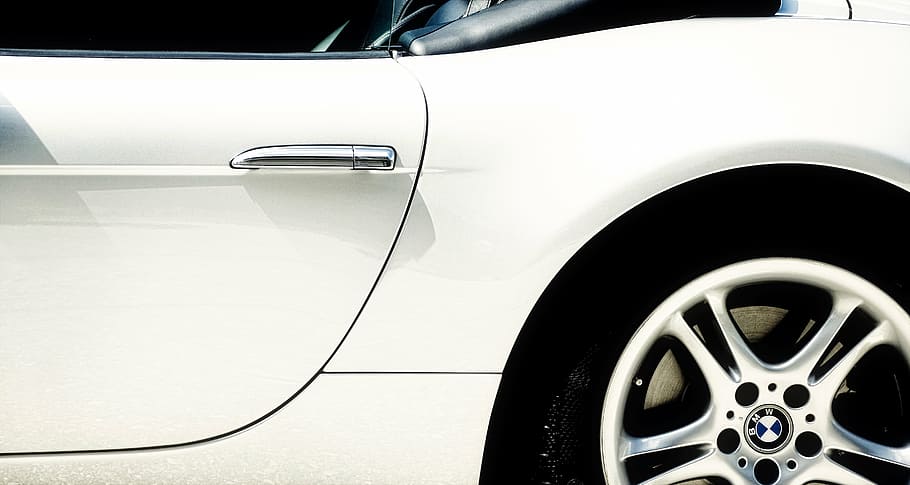 fotografia de close-up, cupê bmw, branco, carro, veículo, roda, luxo, terra veículo, transporte, novo