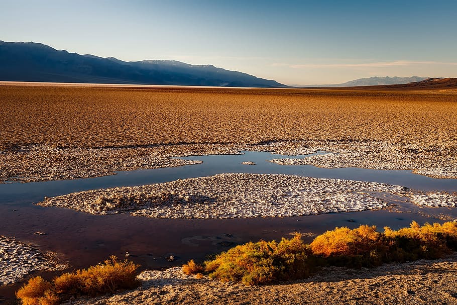 fotografía, cuerpo, agua, marrón, suelo, durante el día, Death Valley, California, desierto, turismo