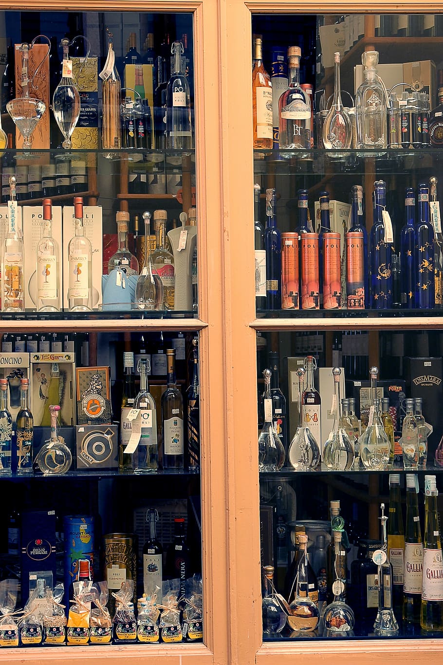 bottles, brandy, alcohol, spirits, consumption, glass, fruit spirit, alcoholic, window, liquor sales