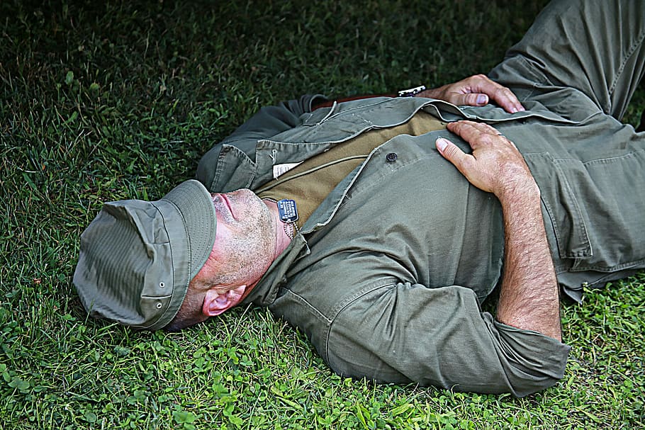 military, uniform, army, soldier, people, men in uniform, uniformed soldiers, lying down, grass, adult