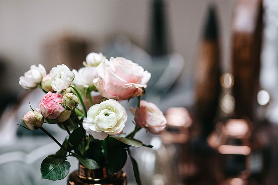 mesa lateral, rosa, decorações, mesa, flores, rosas cor de rosa, decoração para casa, lindas flores, glamour, buquê