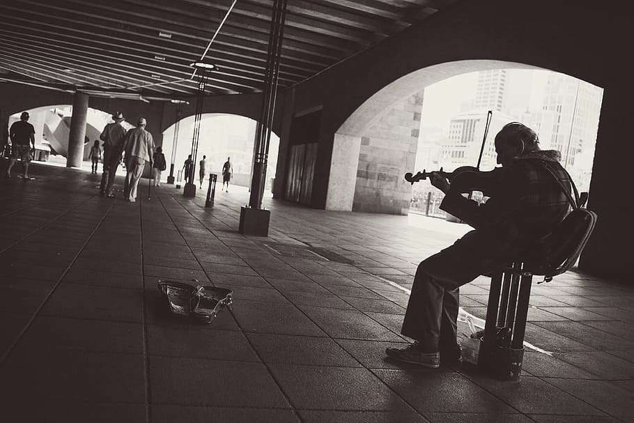 man playing violin, street performer, musician, violin, instrument, music, city, lifestyle, old, man