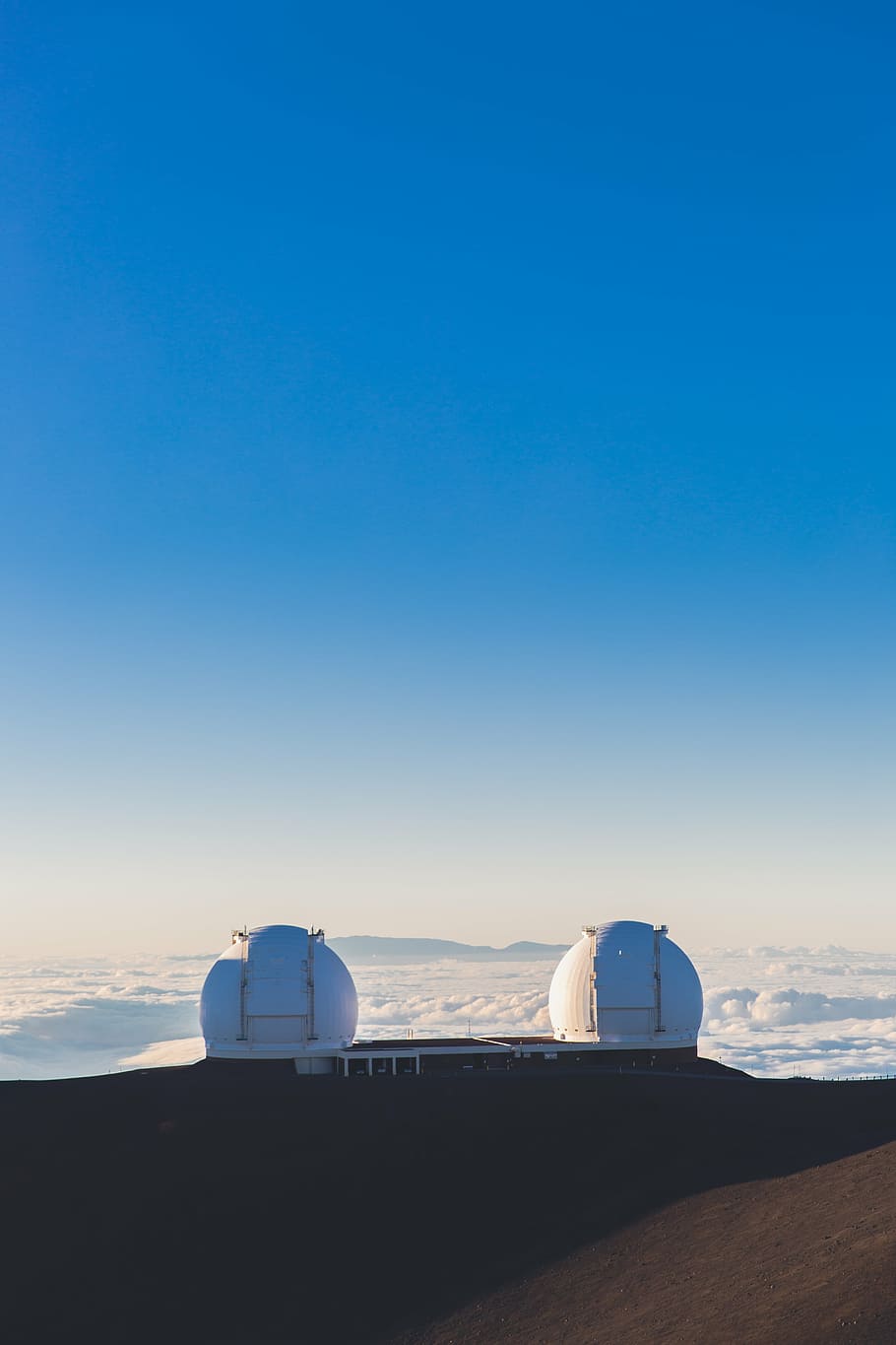 dois, branco, cúpulas do observatório, aéreo, fotografia, marrom, paisagem, ensolarado, céu, construção