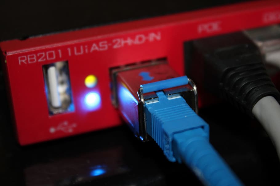 hub ethernet merah, lan, hotel, komputer, router, informatika, internet, plugin, node, rj45