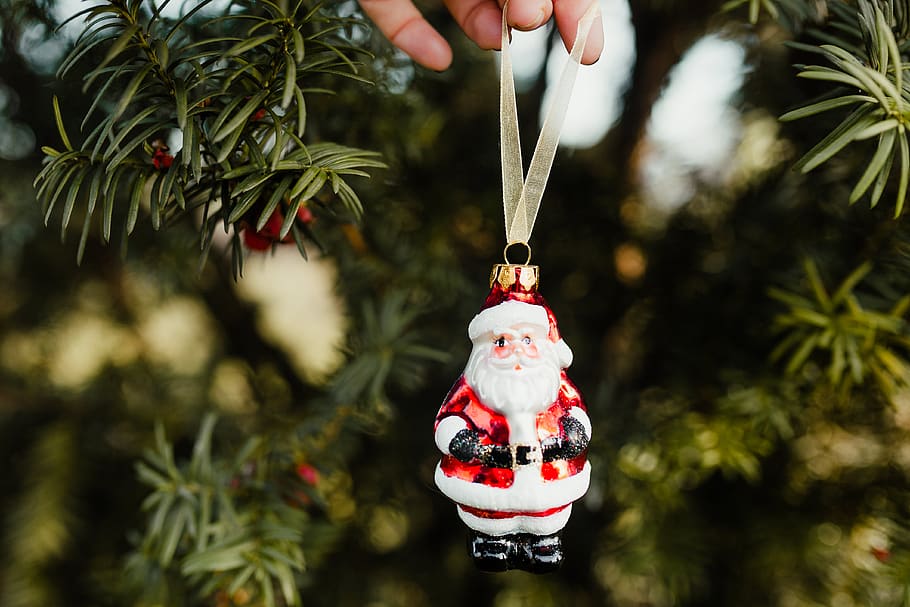 Bolas de Natal, decorações, árvore de natal, dezembro, Engraçado, Natal, árvore, celebração, mão, feriado