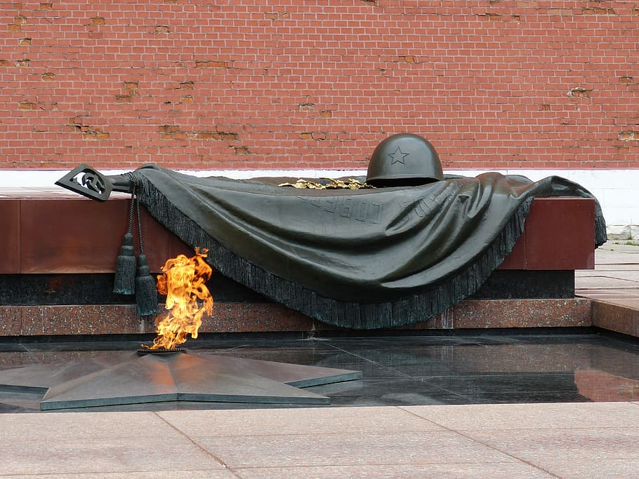 black, helmet, brown, surface, Unknown Soldier, Russia, Capital, moscow, kremlin, tomb