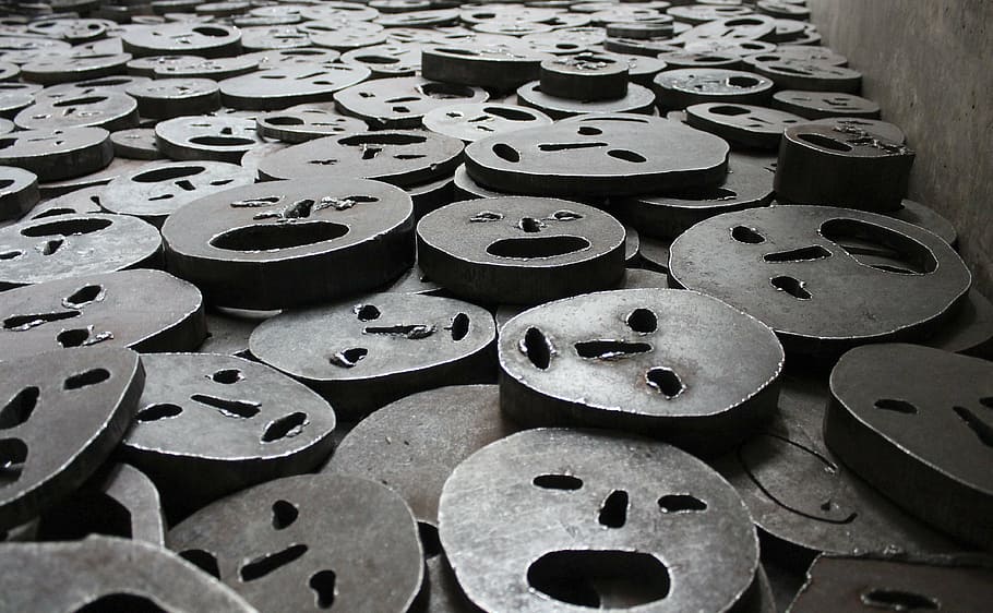 gray, scale photo, round metal accessories, faces, steel, art, metal, people, war, human
