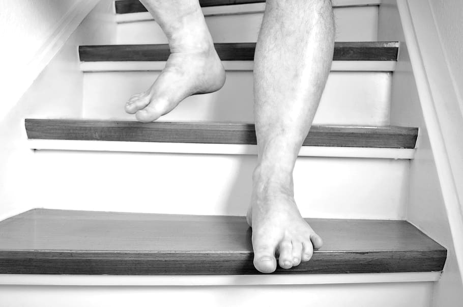 feet-barefoot-stairs-foot-ten-get-off-toe-human-leg-steps-and-staircases-steps-pxfuel