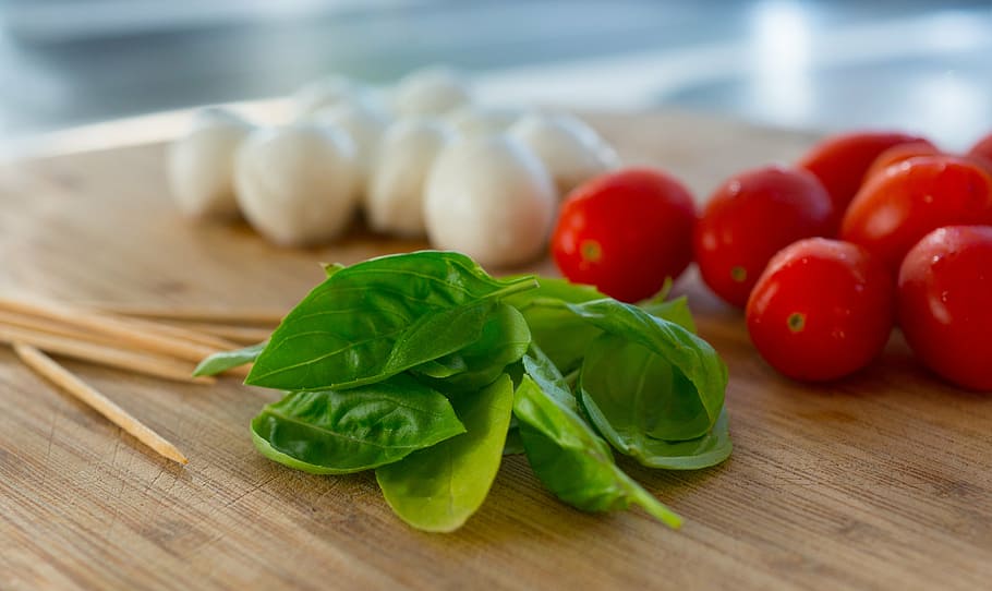daun hijau, antipasta, caprese, mozarella, tomat, basil, dapur, resep, makanan, restoran
