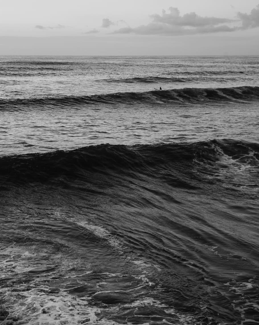 foto en escala de grises, olas, apurado, orilla, agua, marea, conjuntos, tormenta, surf, océano