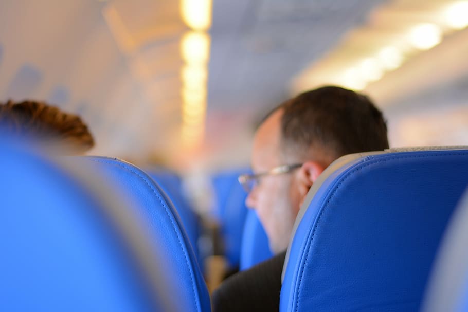 pessoa, sentado, azul, cadeira, passageiros, companhia aérea, assentos, cadeiras, linhas, voar
