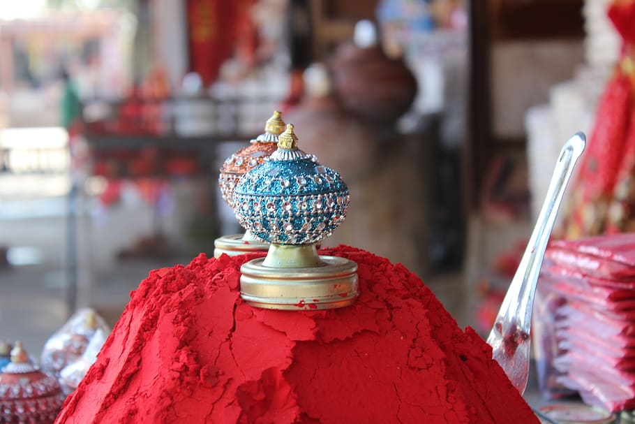 red, color, colorful, fashion, rajasthan, married, india, focus on foreground, religion, close-up