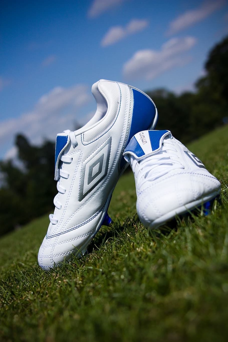 selective, focus photography, white-and-blue umbro cleats, Football, Boots, Shoes, Sport, Field, football, boots, grass