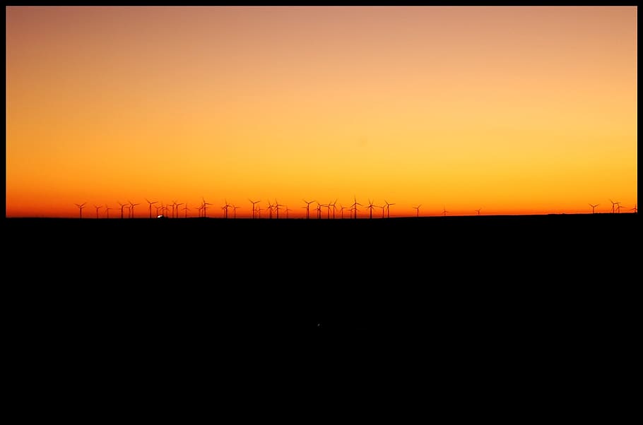 シルエット写真, 風車, パレンシア, ボーンホルム, 地平線, 日没, 夕暮れ時の空, 風景, 自然, 再生可能エネルギー