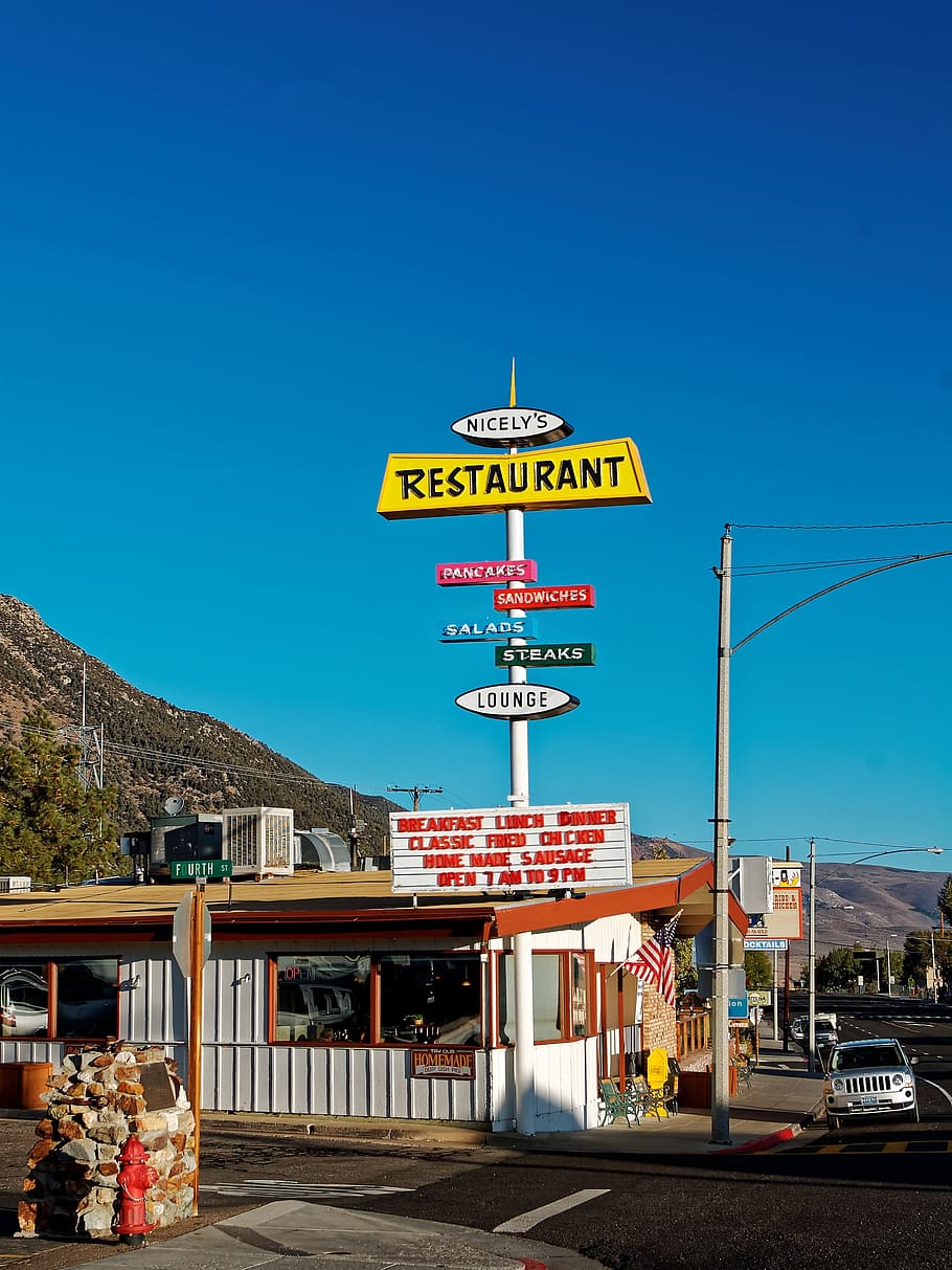 California, Mono Lake, Diner, advertising, advertisement, advertising sign, shield, neon, lettering, neon sign