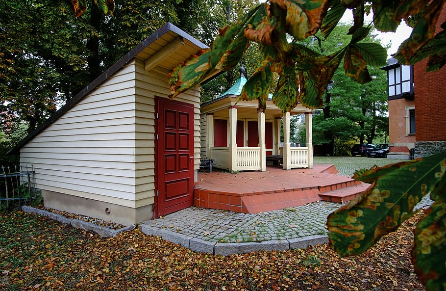 garden shed, gothaer platz, villa, erfurt, autumn, space, relaxation, chestnut tree, benary, river