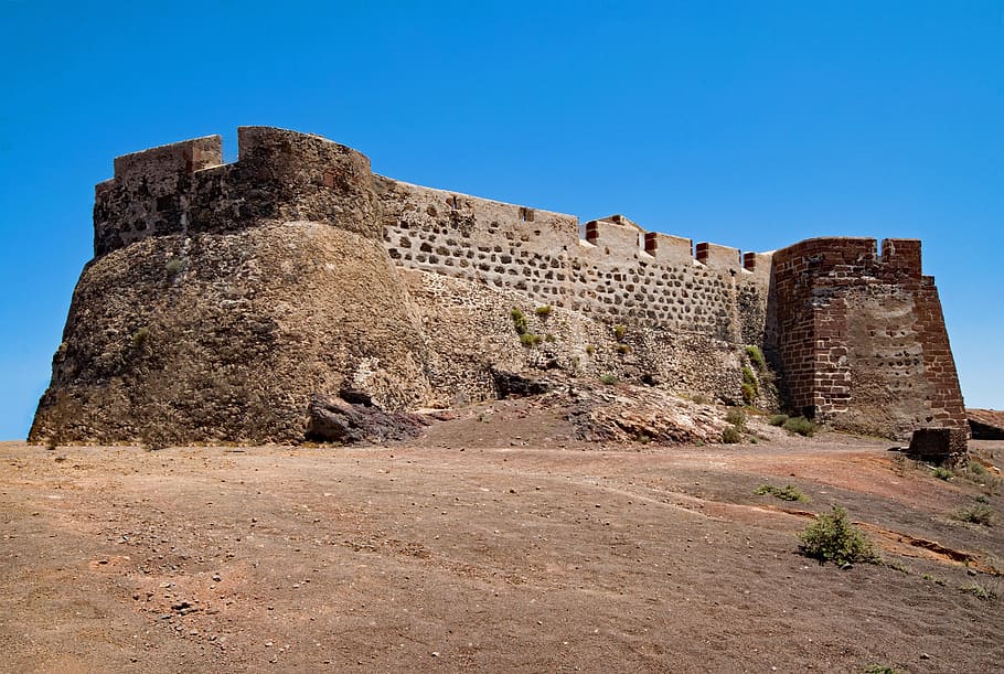 castillo de santa barbara, teguise, lanzarote, canary islands, spain, africa, places of interest, fort, castle, museum