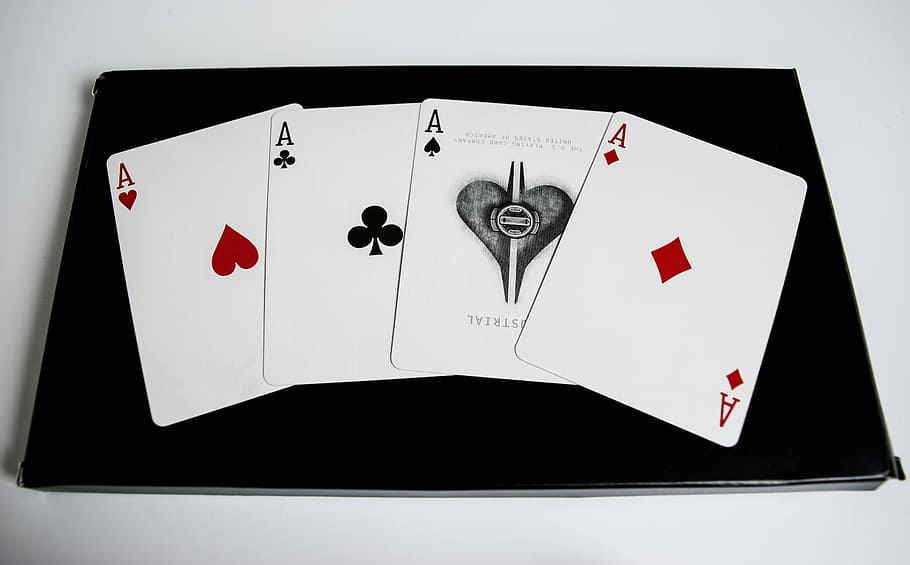 4, エース, 演奏, カード, ポーカー, 手紙, デッキ, カジノ, お金, ランダム