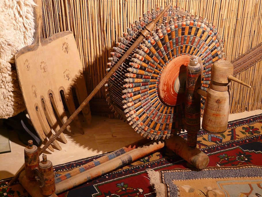 spinning wheel, spindles, Spinning Wheel, Spindles, carpet weaving center, turkey, asia, plucked string instrument, lute instrument, indoors, wood - material