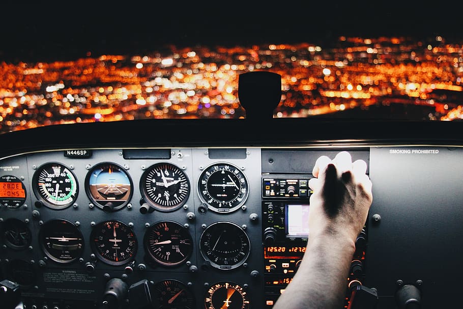 pesawat terbang, maskapai penerbangan, perjalanan, pilot, malam, lampu, gelap, kokpit, kota, interior kendaraan