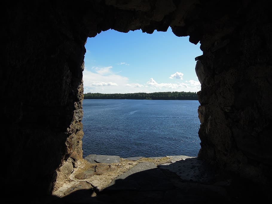 olaf's castle, savonlinna, ooppperajuhlat, finnish, medieval, castle, summer, history, tower, window