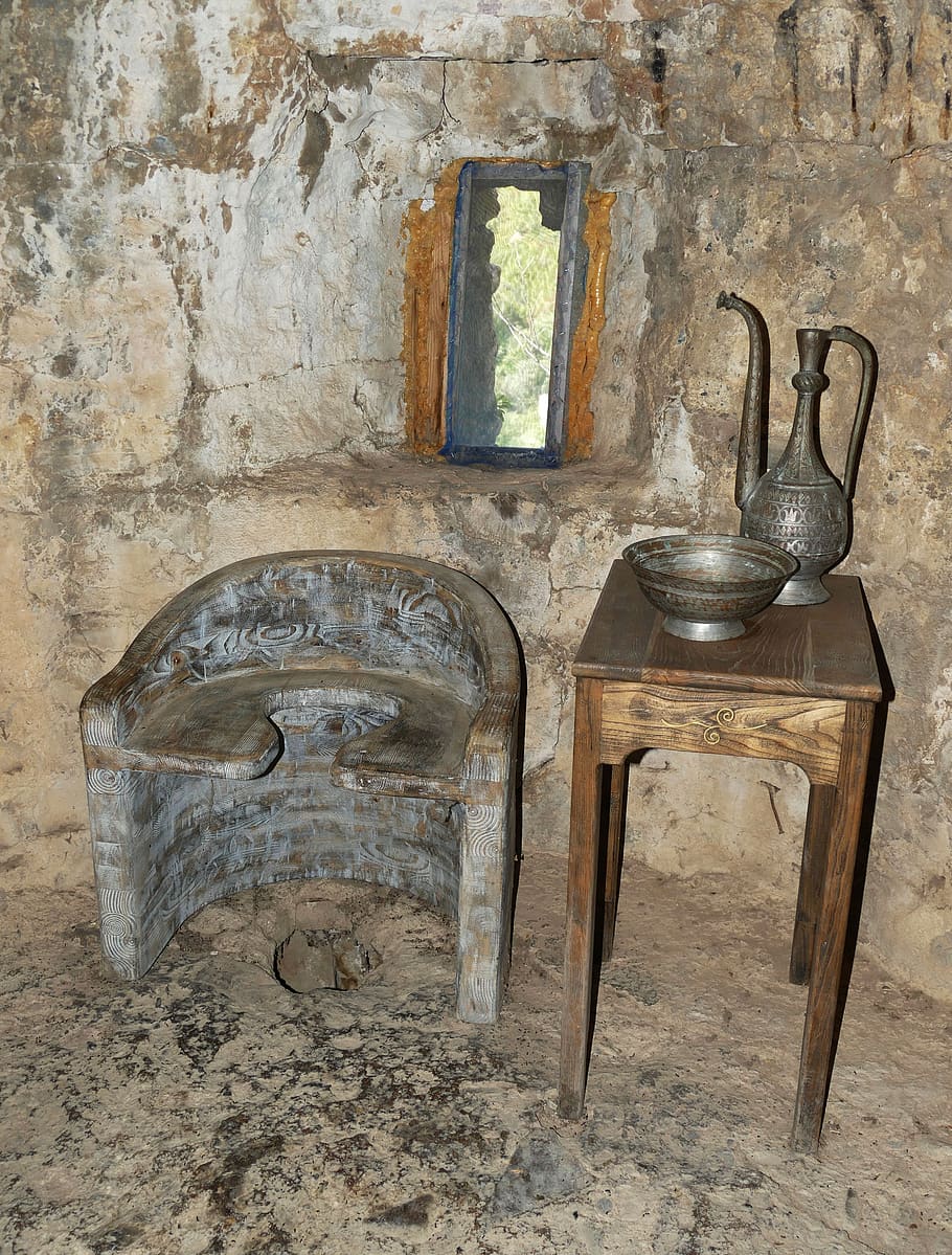 castle, fortress, middle ages, historically, georgia, wc, toilet, loo, abort, table
