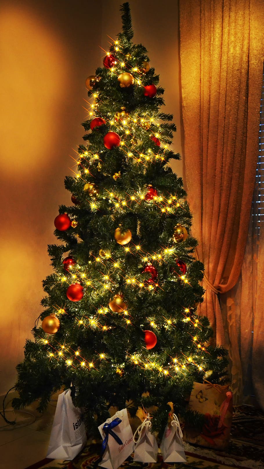Christmas Tree, Lights, Love, christmas, christmas tree, lights, holidays, family time, warm, red, gold