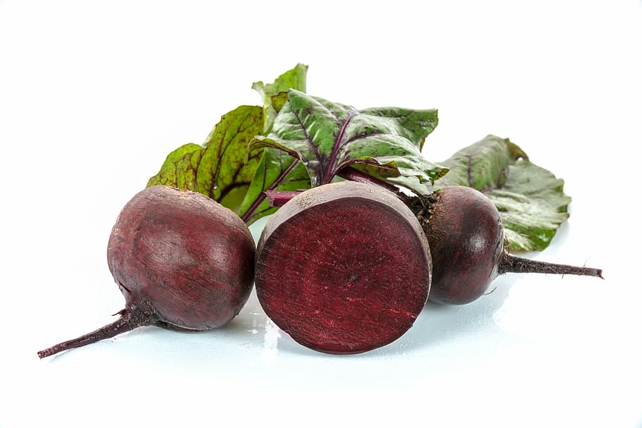 red root crops, red beets, vegetables, foliage, culinary blog, a healthy lifestyle, vitamins, vegetable juice, burak, vegetarianism