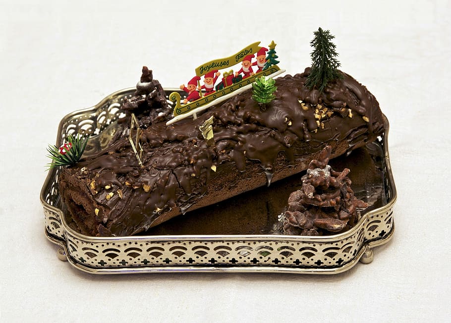 decoração de mesa marrom, chocolate, sobremesa, natal, francês, tradicional, framboesa, bolo, pão de ló, genoise