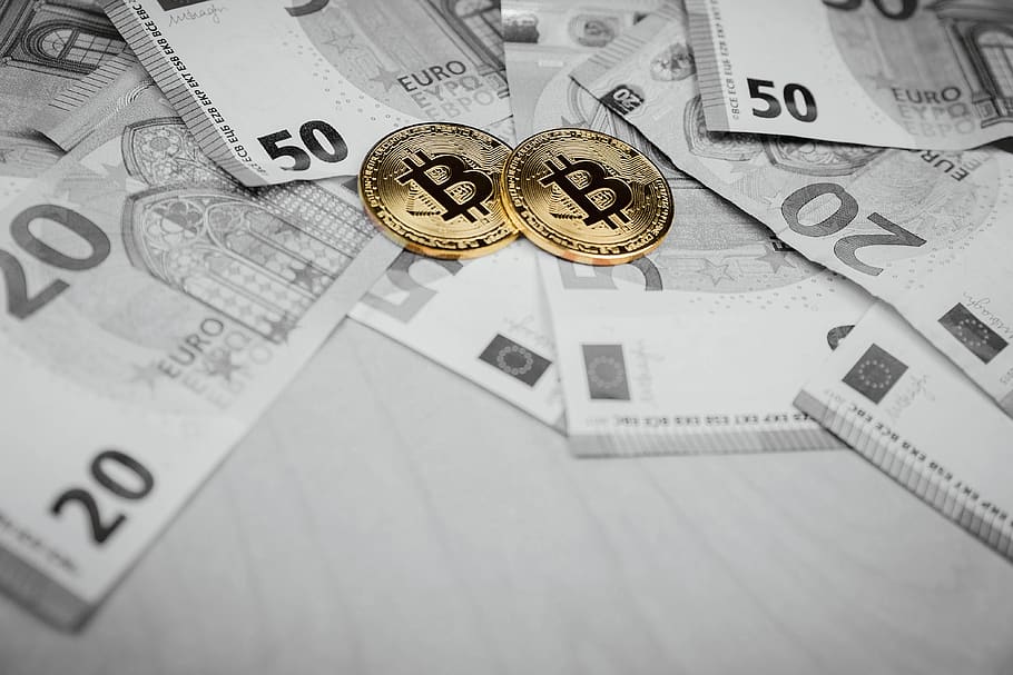 Bitcoins, euros, dinheiro, moeda, câmbio, taxa, conceito, banco, bancário, bitcoin