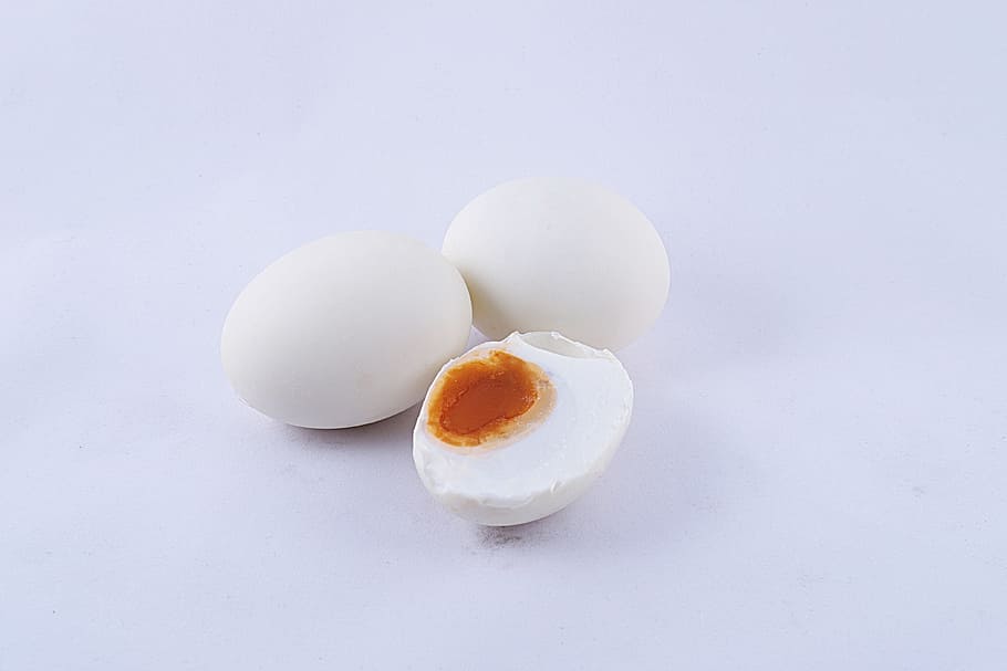 egg, salted, duck, background, white, breakfast, salt, isolated, food, closeup